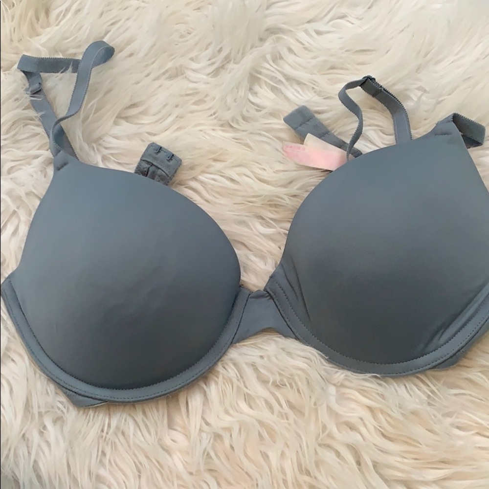 PINK Wear Everywhere Push Up Bra Size 36D